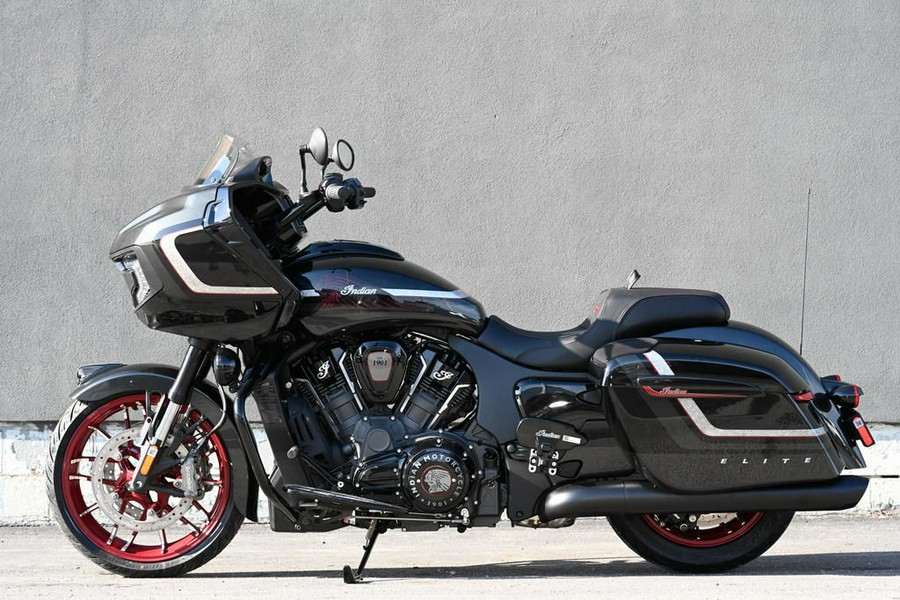 2024 Indian Motorcycle® Challenger® Elite Charcoal Candy/Black Candy