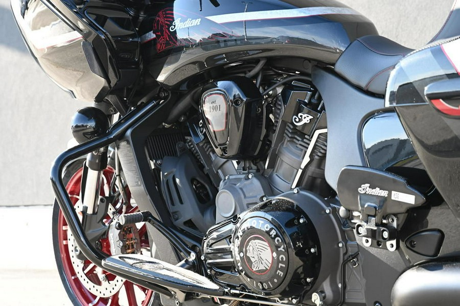 2024 Indian Motorcycle® Challenger® Elite Charcoal Candy/Black Candy