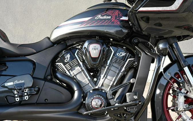 2024 Indian Motorcycle® Challenger® Elite Charcoal Candy/Black Candy