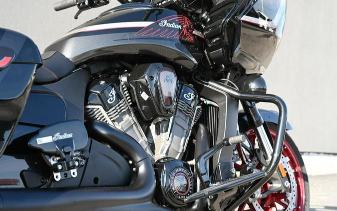 2024 Indian Motorcycle® Challenger® Elite Charcoal Candy/Black Candy