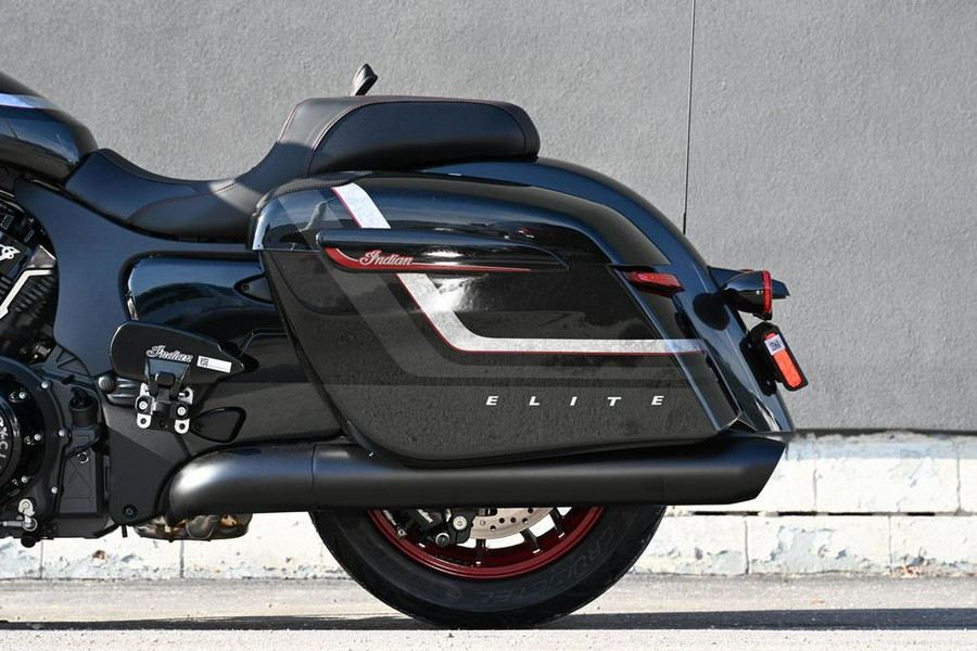 2024 Indian Motorcycle® Challenger® Elite Charcoal Candy/Black Candy