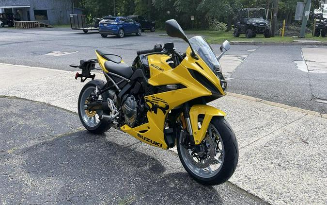 2024 Suzuki GSX-8R