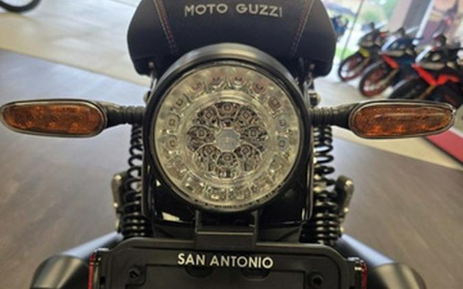 2026 Moto Guzzi V7 Sport