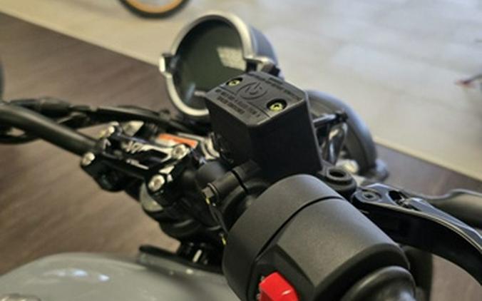 2026 Moto Guzzi V7 Sport