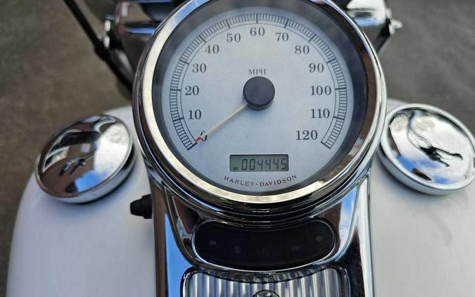 2007 Harley-Davidson® FLHRS Road King® Custom