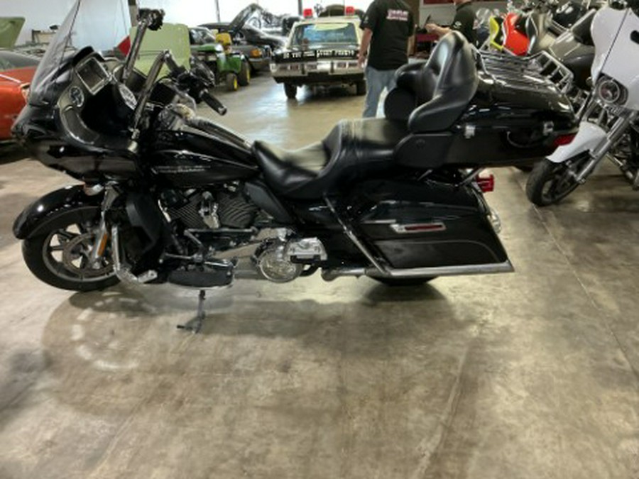 2017 Harley-Davidson Road Glide® Ultra