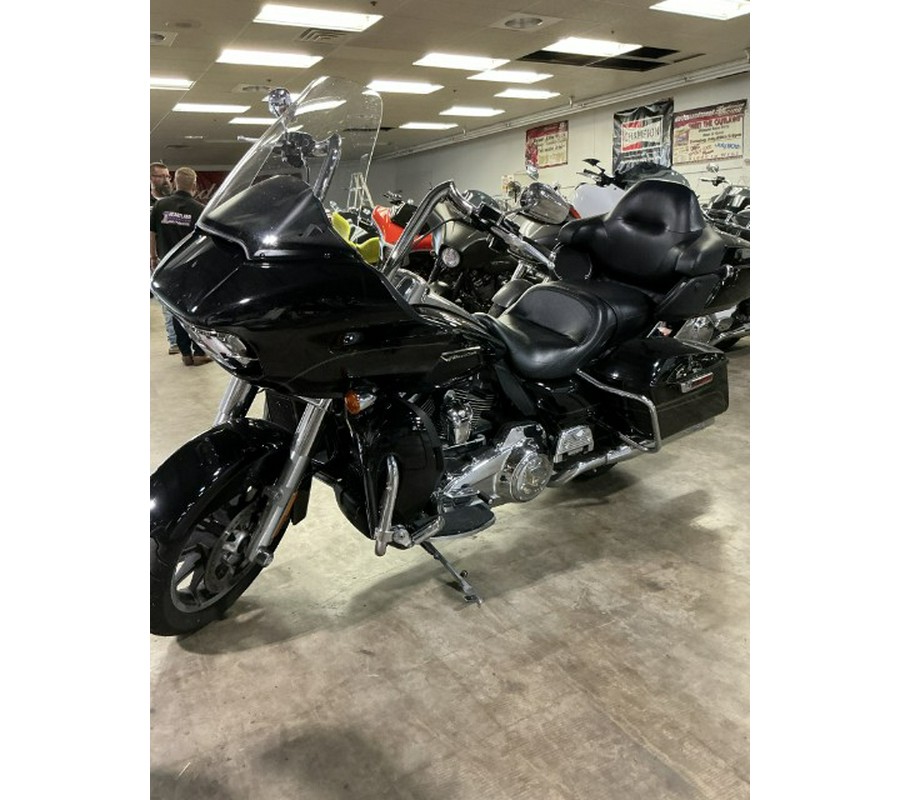 2017 Harley-Davidson Road Glide® Ultra