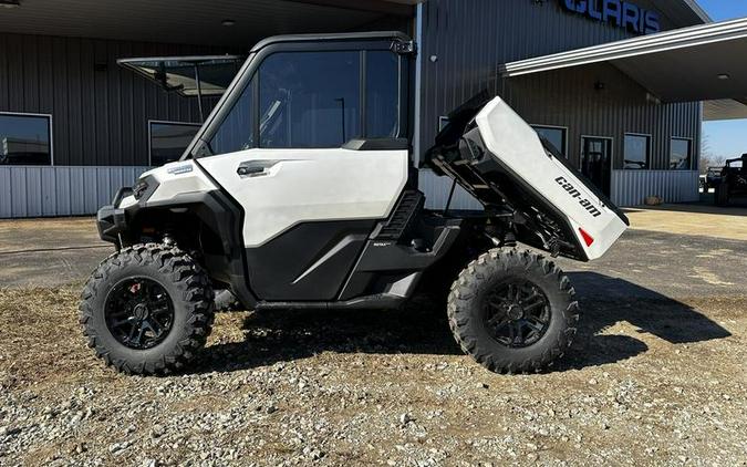 2026 Can-Am® Defender Limited HD11