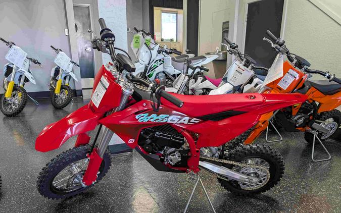 2027 GasGas MC-E 5 Red - 028963