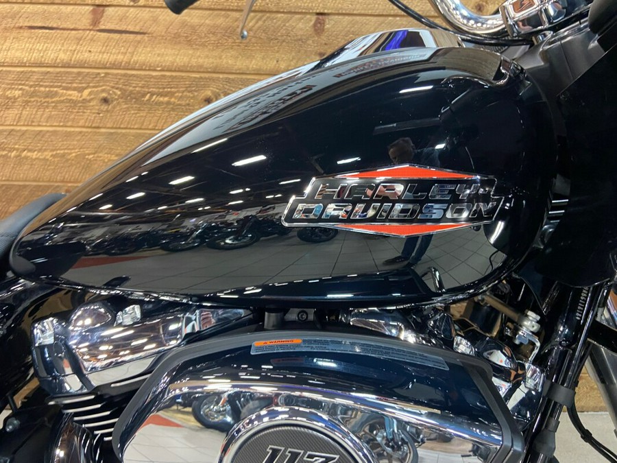 2024 Harley-Davidson Road Glide® Vivid Black FLTRX