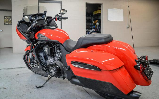 2023 Indian Motorcycle® Challenger® Dark Horse® Indy Red / Black Metallic