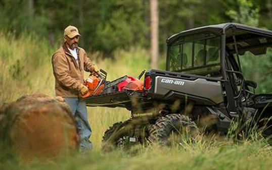 2017 Can-Am Defender XT CAB HD8