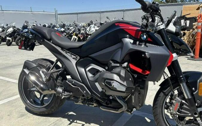2026 BMW R 1300 R