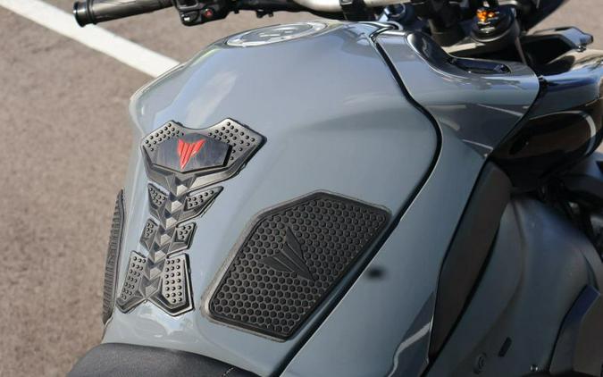 2023 YAMAHA MT 10