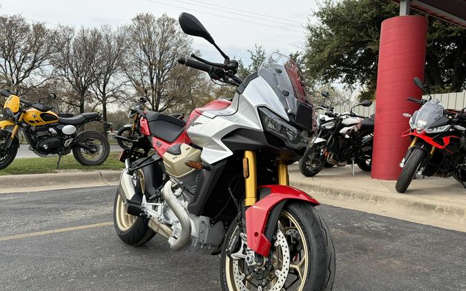 2027 Moto Guzzi V100 Mandello