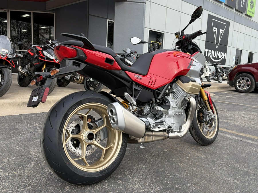 2027 Moto Guzzi V100 Mandello