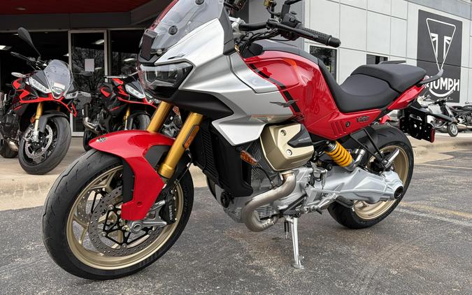 2027 Moto Guzzi V100 Mandello