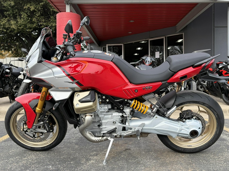 2027 Moto Guzzi V100 Mandello
