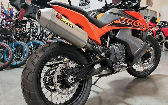 2022 KTM 890 Adventure