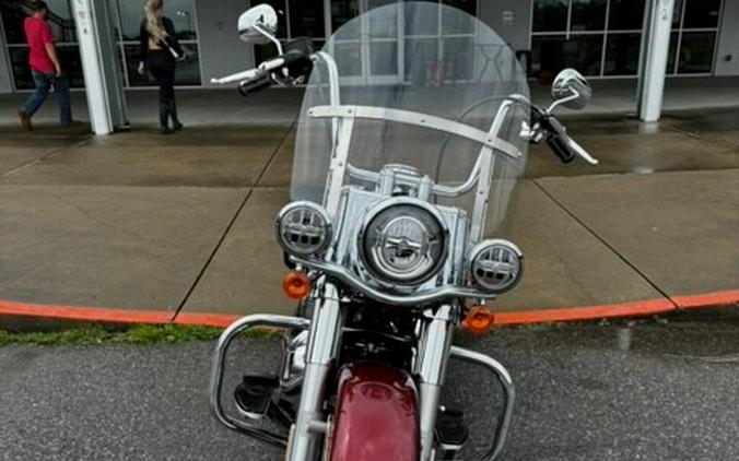 2023 Harley-Davidson Heritage Classic Anniversary Heirloom Red Fade