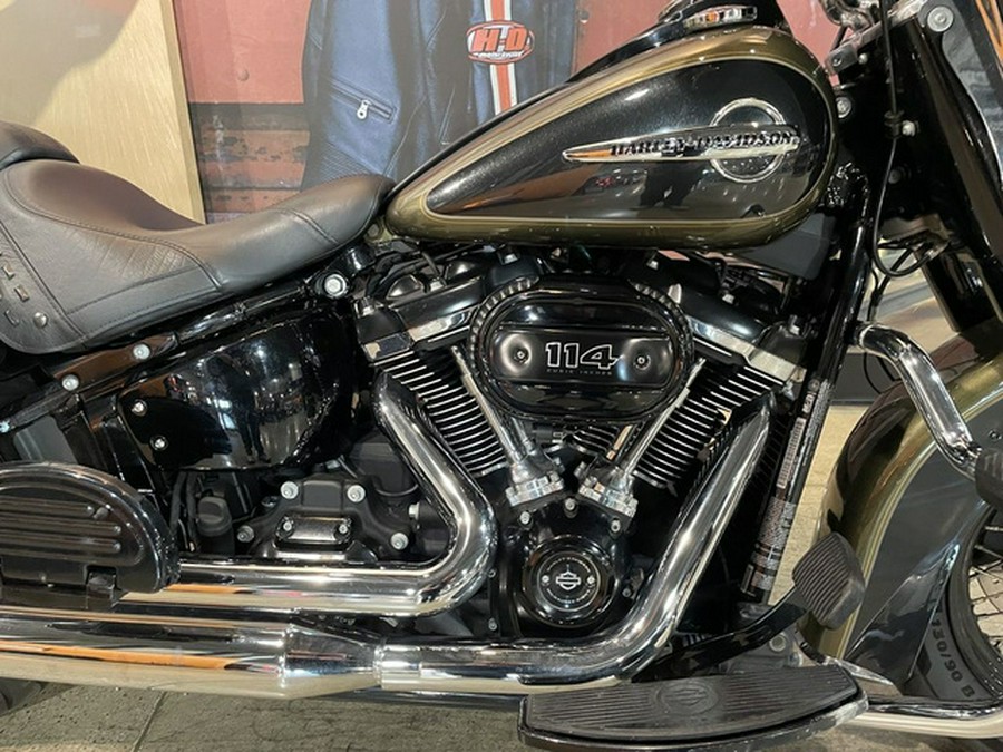 2018 Harley-Davidson FLHCS - Softail Heritage Classic 114