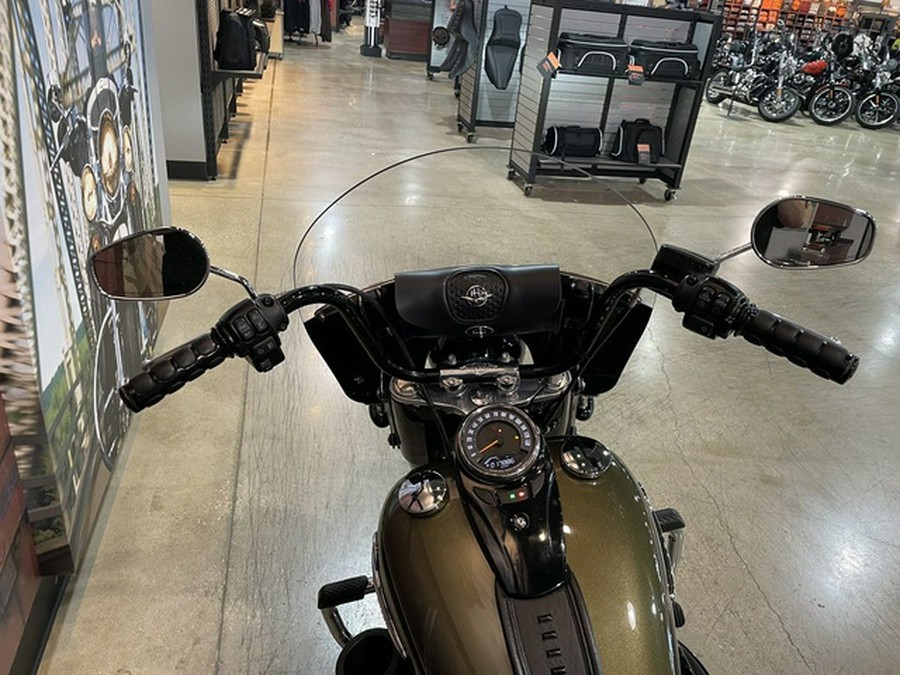 2018 Harley-Davidson FLHCS - Softail Heritage Classic 114