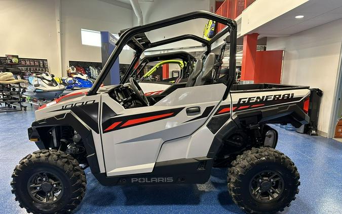 2025 Polaris® General 1000 Sport