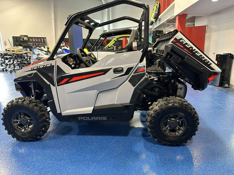 2025 Polaris® General 1000 Sport