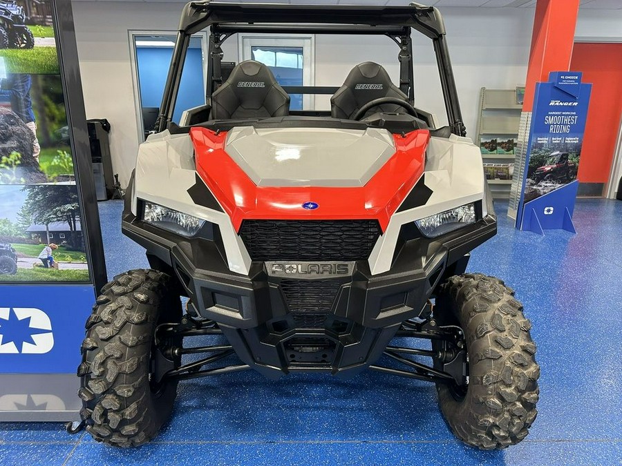 2025 Polaris® General 1000 Sport