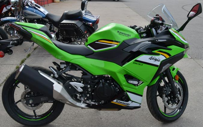 2025 Kawasaki Ninja 500 SE KRT Edition ABS