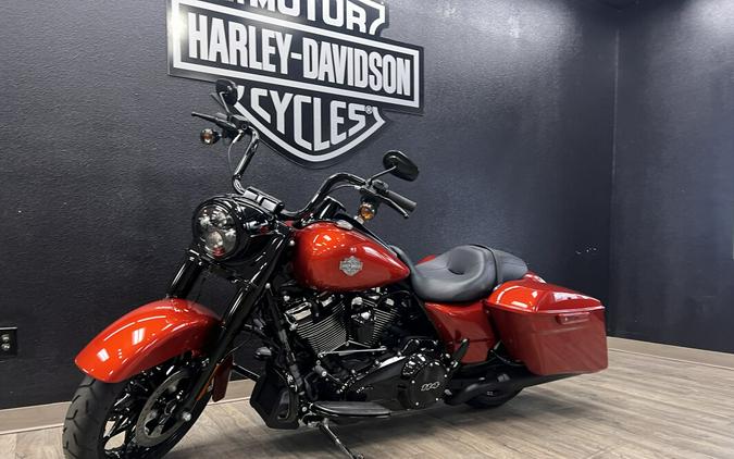 2025 Harley-Davidson® Road King® Special
