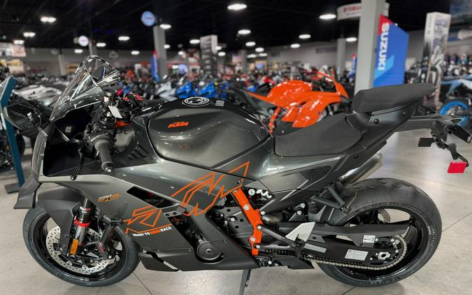 2026 KTM RC