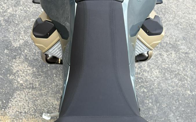 2027 Moto Guzzi V100 Mandello