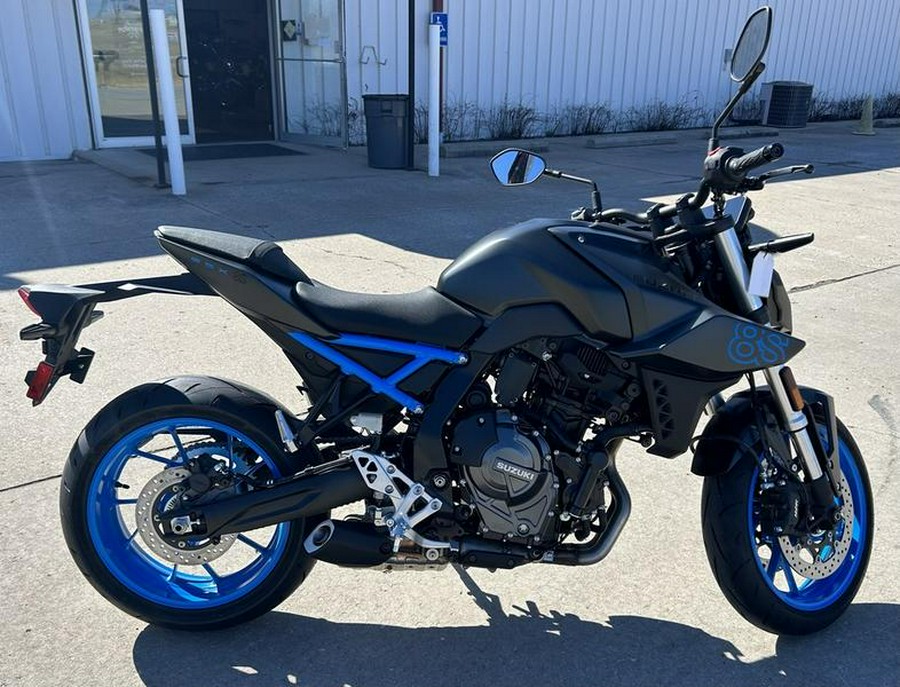 2024 Suzuki GSX-8S