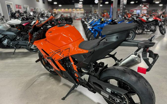 2026 KTM RC