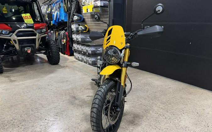 2026 Triumph Scrambler 400 XC Racing Yellow