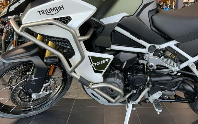 2023 Triumph Tiger 1200 Rally Explorer Matte Khaki Green