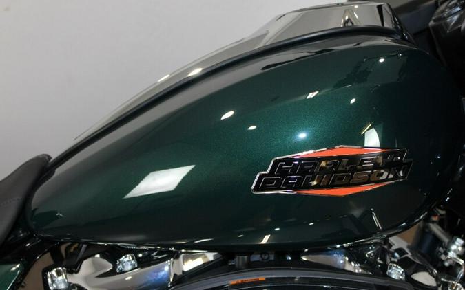 Harley-Davidson Road Glide® 2024 FLTRX 84394248 ALPINE GREEN