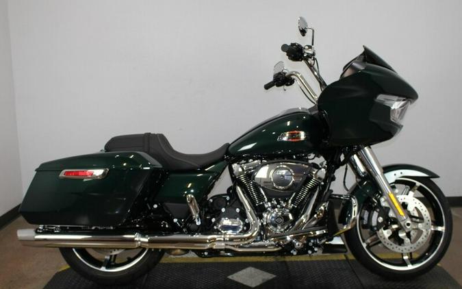 Harley-Davidson Road Glide® 2024 FLTRX 84394248 ALPINE GREEN