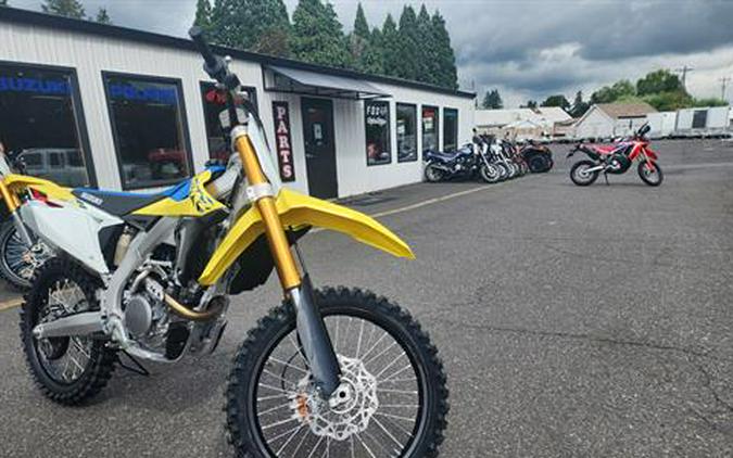 2025 Suzuki RM-Z250