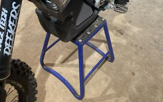 2024 Stark Varg 80hp Alpha MX 19