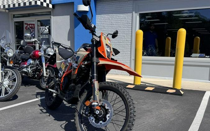 2026 KTM Enduro 390 R