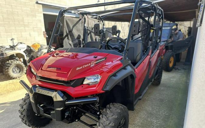 2024 Honda® PIONEER 1000-6 DLX CRE