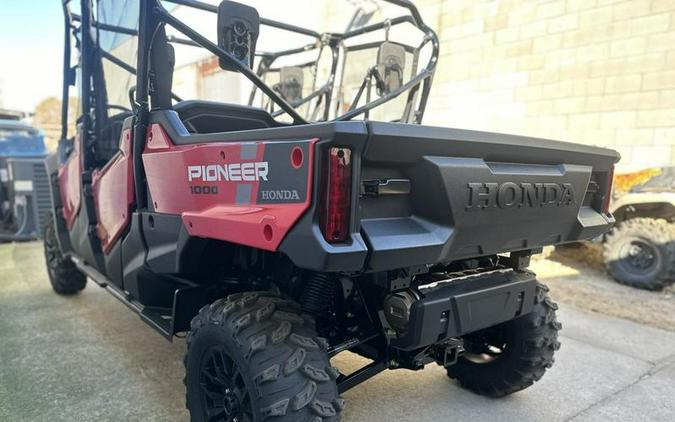 2024 Honda® PIONEER 1000-6 DLX CRE