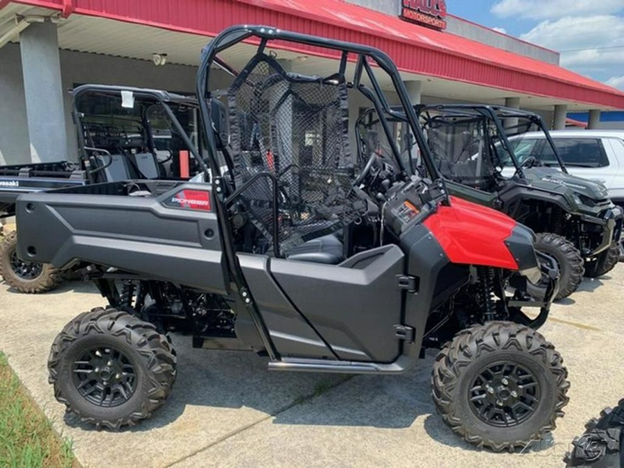 2025 Honda Pioneer 700 Deluxe