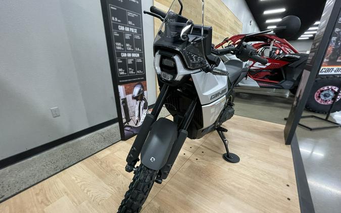 2025 Can-Am Origin® 73