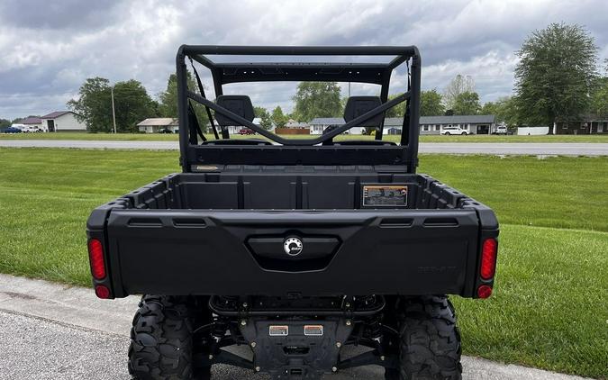 2023 Can-Am® Defender DPS HD9 Tundra Green