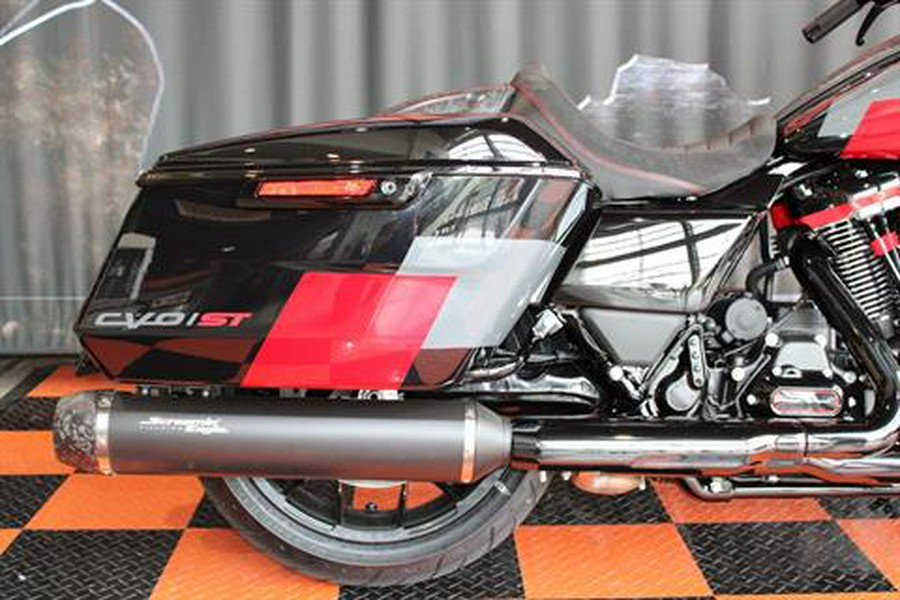 2025 Harley-Davidson CVO™ Road Glide® ST