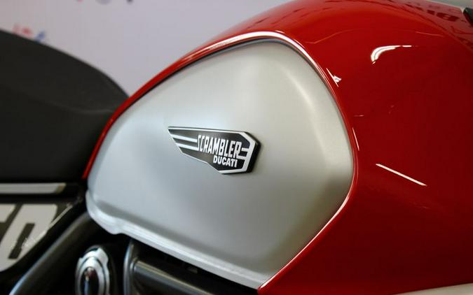 2025 DUCATI SCRAMBLER 800 ICON