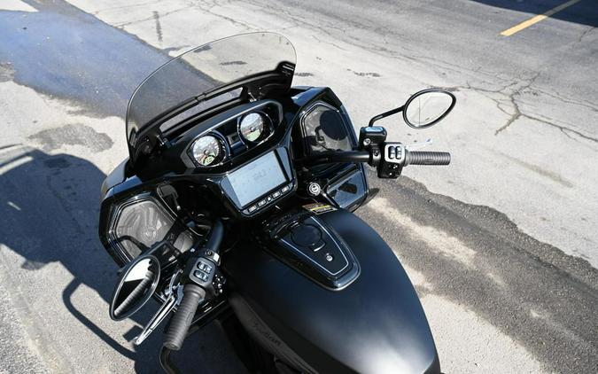 2024 Indian Motorcycle® Challenger® Dark Horse® w/PowerBand Audio Pkg Black Smoke